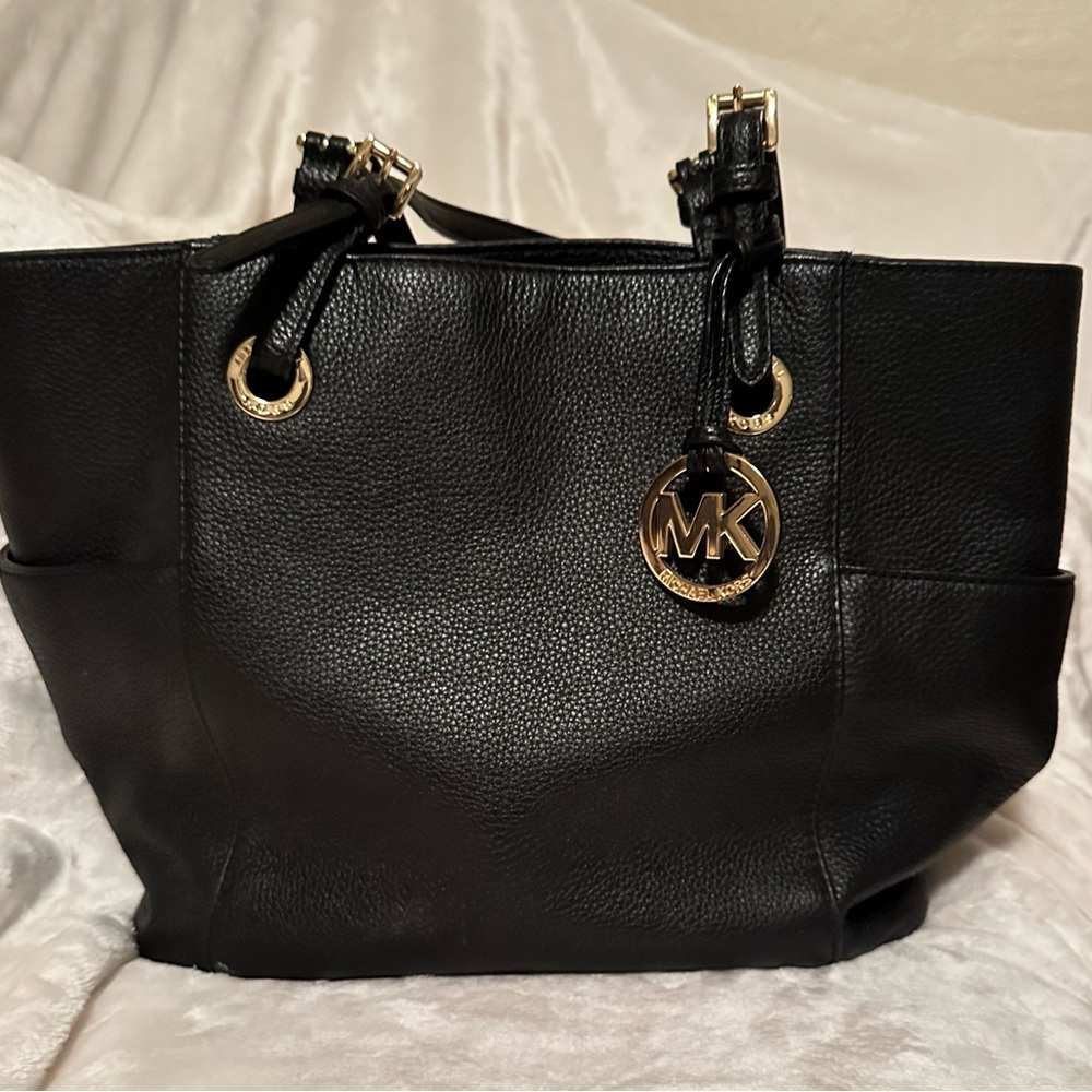 Michael Kors Tote